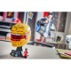 LEGO® Editions 43022 Helma Lewis Hamilton ze Scuderia Ferrari HP